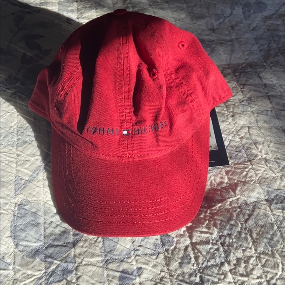 Tommy hat